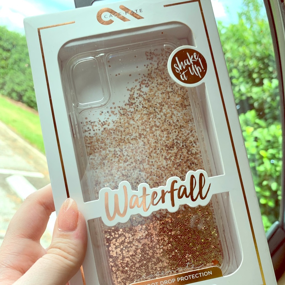 Brand New💛 Gold IPhone XR Case